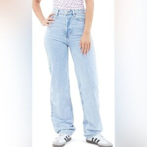 PacSun Light Blue Straight Leg Women's 90’s Boyfriend Jeans.      Size-30